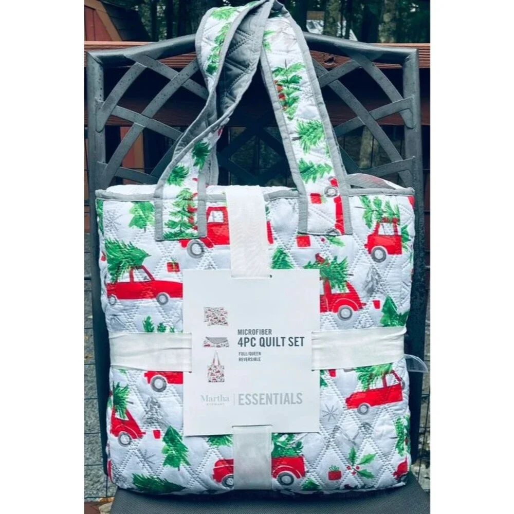Martha Stewart Christmas Truck Quilt 4 Pc Set Full/Queen Reversible